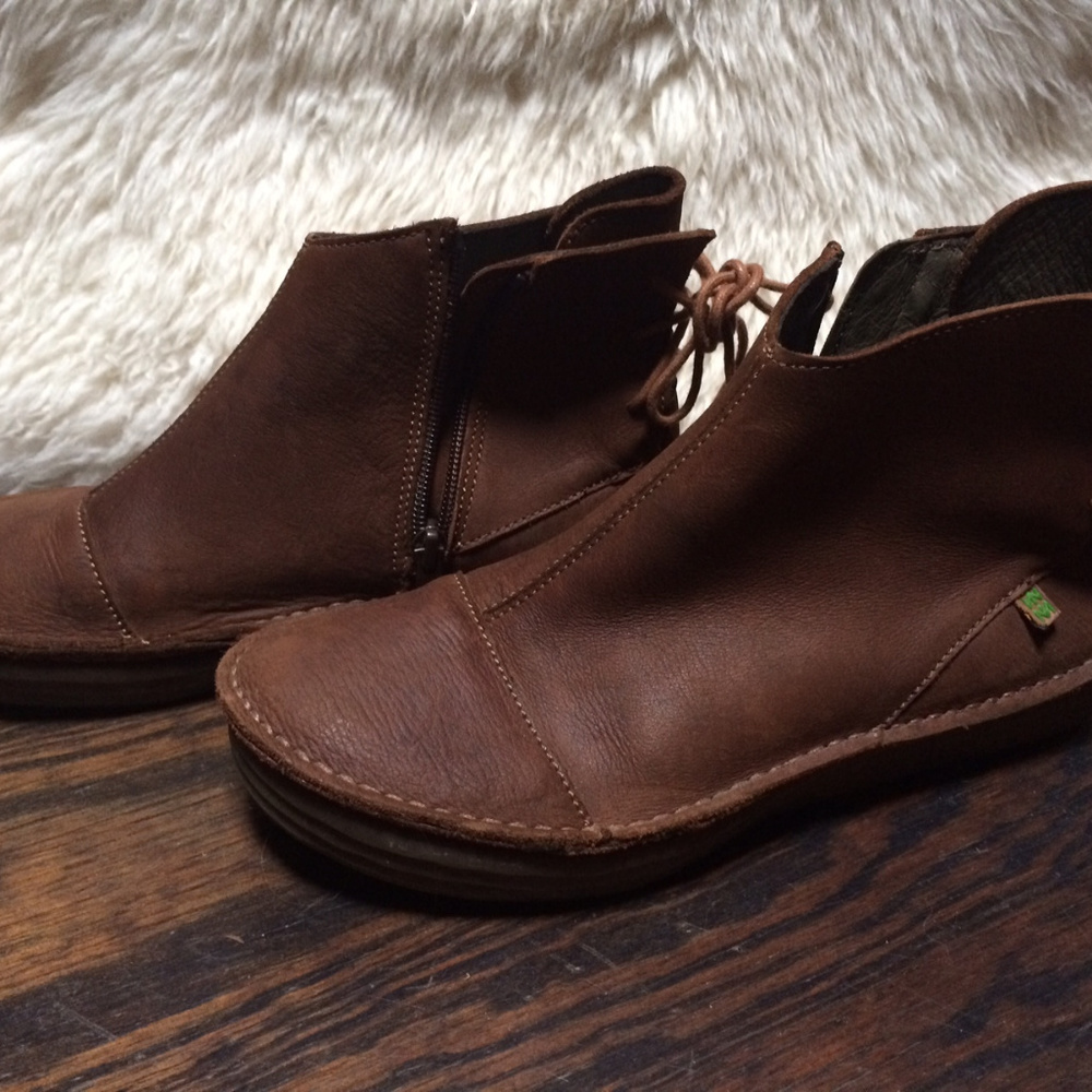 Naturalista Boots